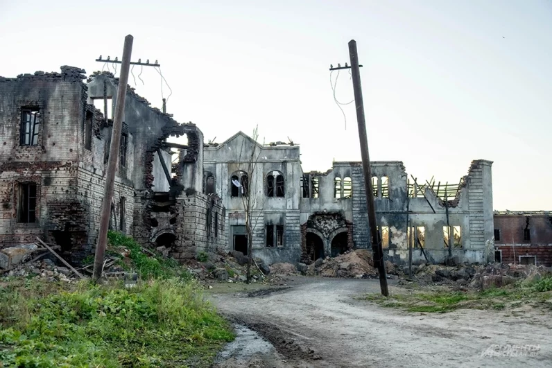 Увидеть можно и реалистичные декорации «Брестской крепости».