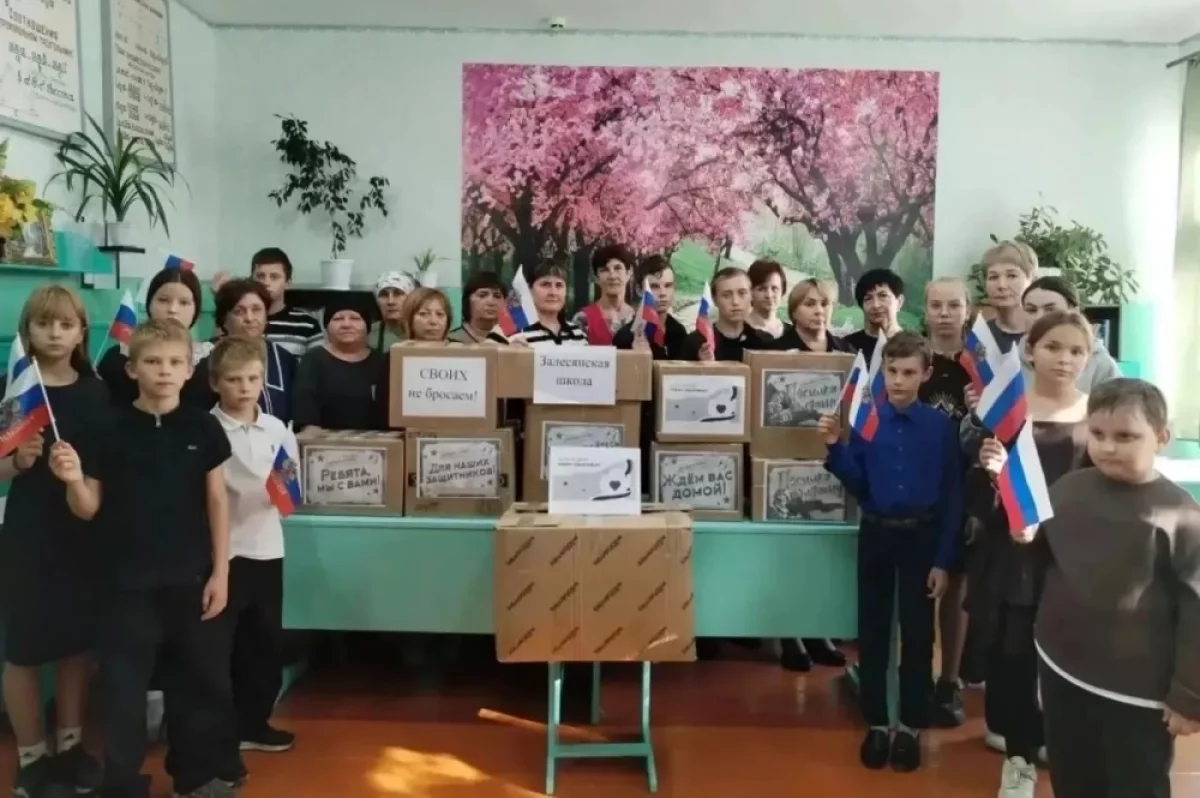 В Самойловском районе «Неделя добра» объединила людей разных возрастов