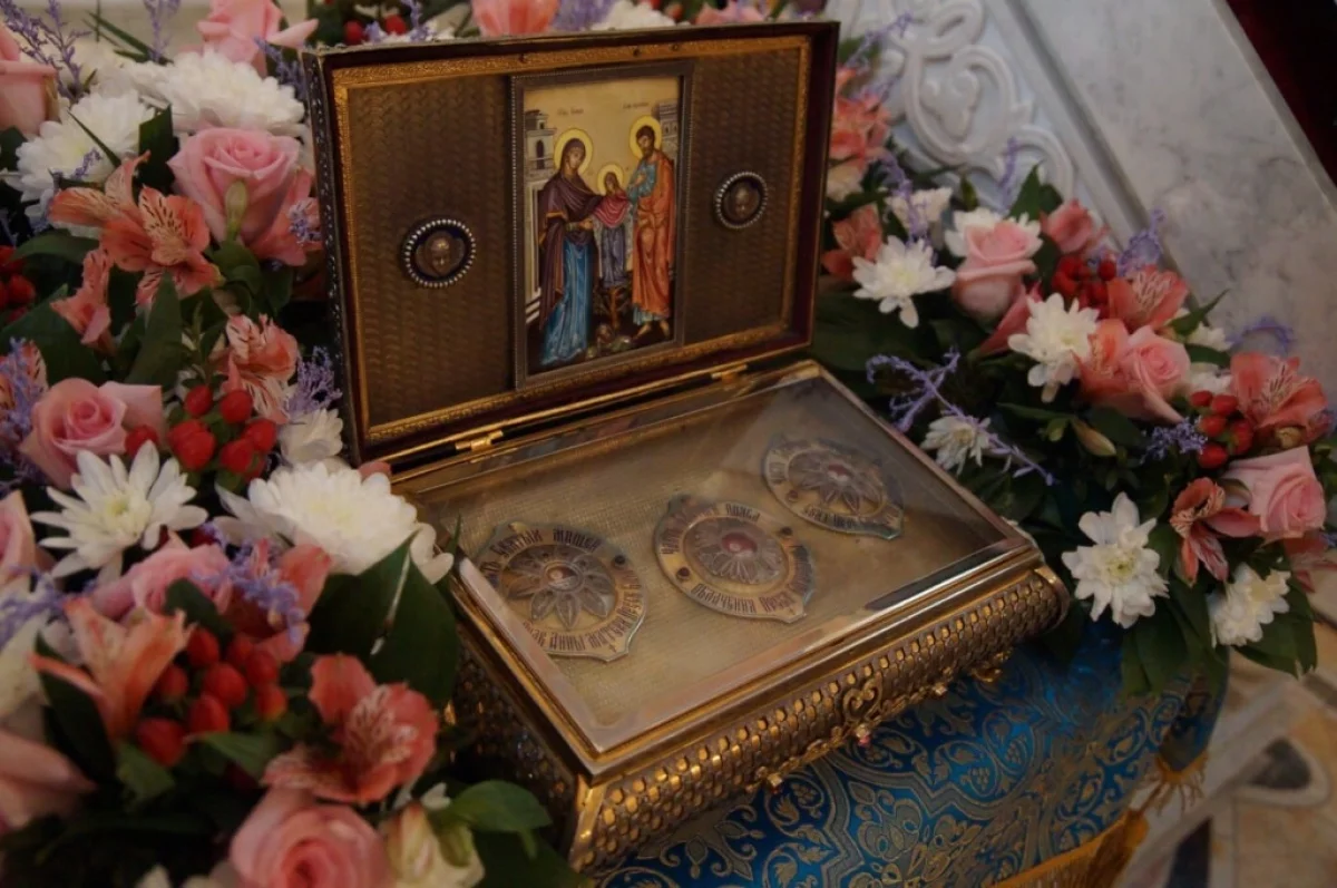 В Оренбурге верующие смогут поклониться частице Пояса Богородицы ещё 3 дня