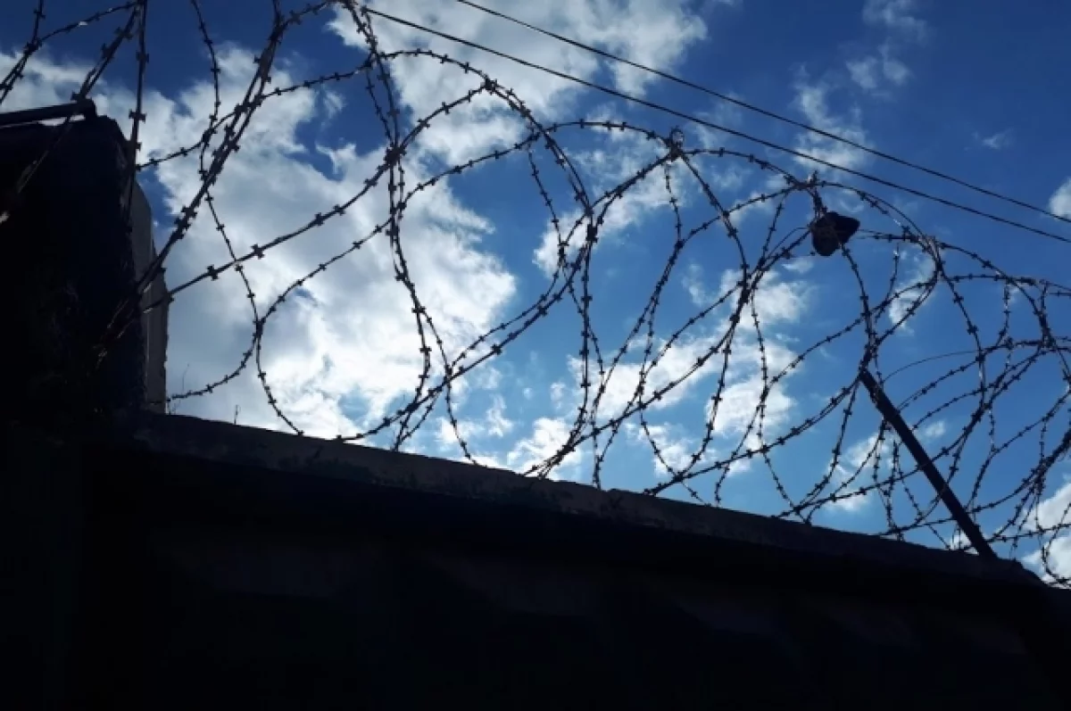 Подростку грозит до 20 лет колонии за поджог колонки на АЗС в Екатеринбурге