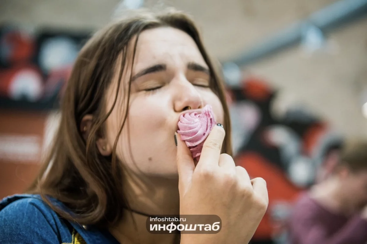 Пьяная астраханка покусала полицейского