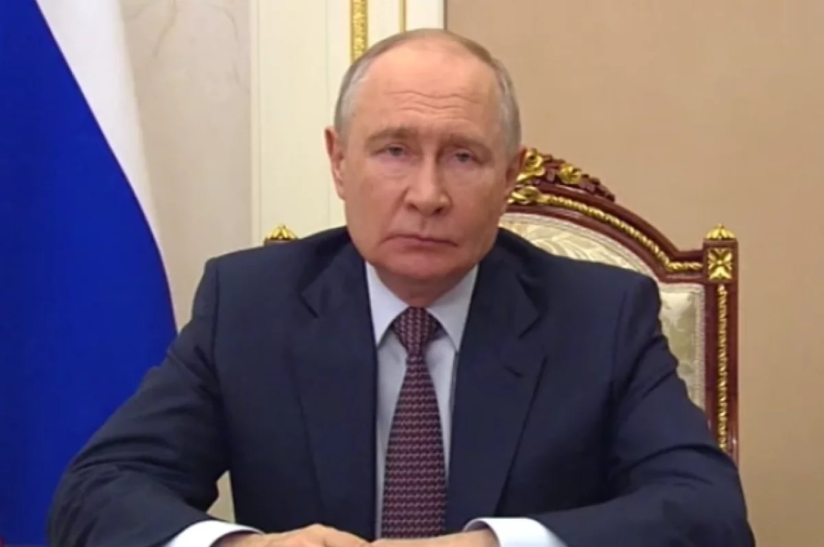 Путин присвоил почётные звания двум жителям Иркутской области