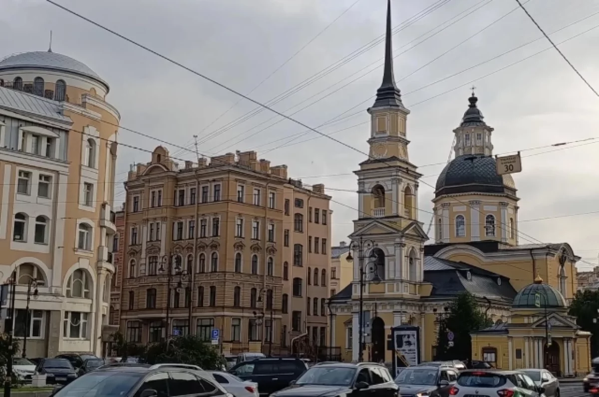 В Петербурге утром воздух прогрелся до +10,2 градуса