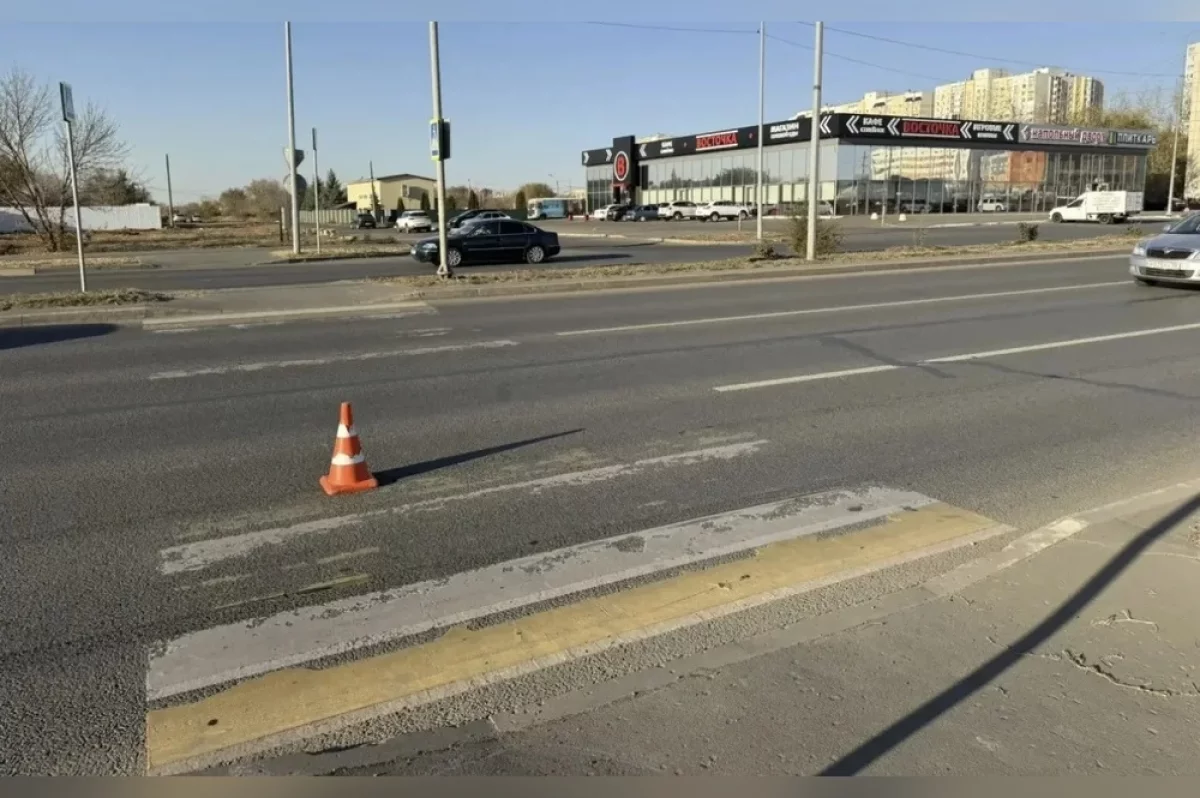 В Оренбурге на Гаранькина водитель сбил пешехода на стёршемся переходе