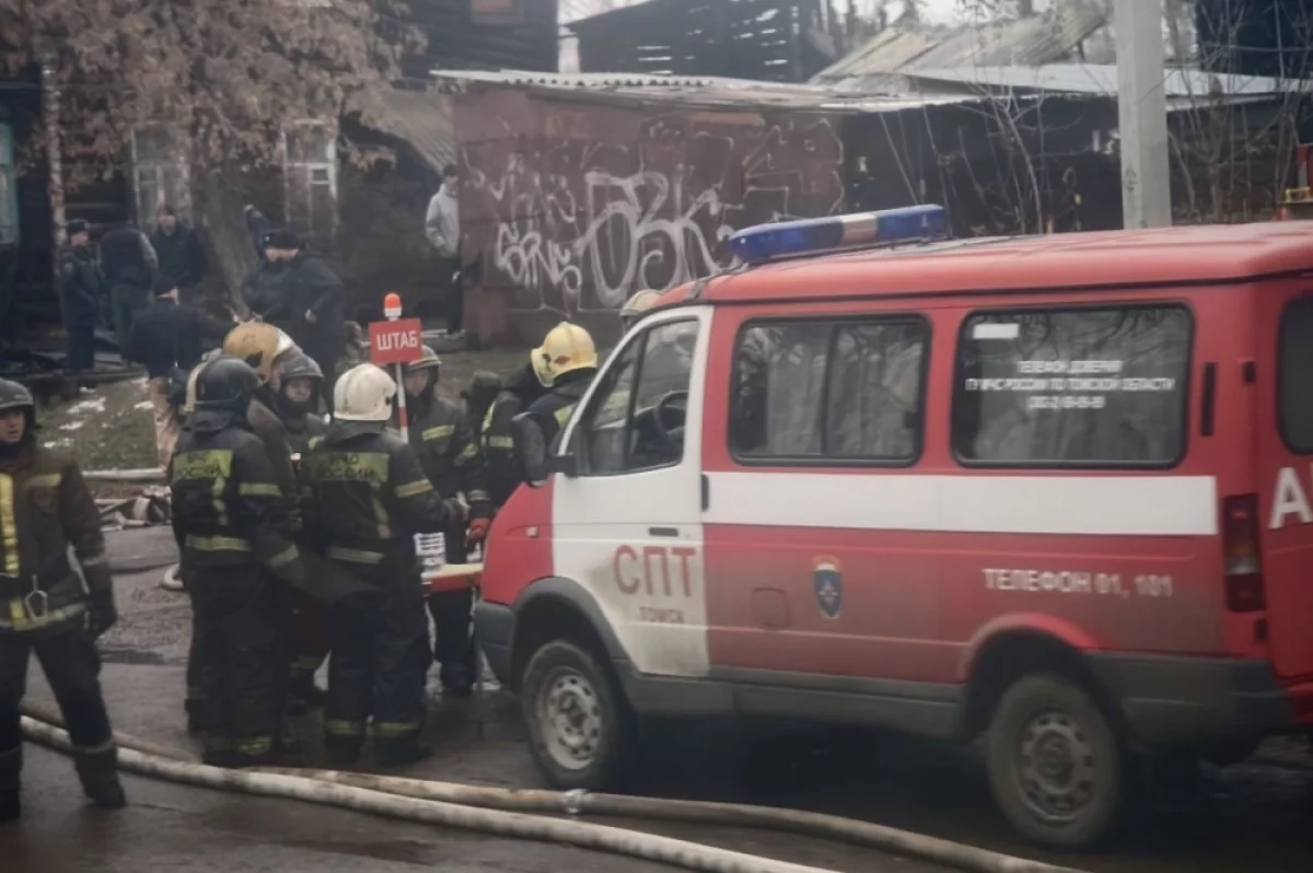 В понедельник на Дону потушили 56 пожаров, погиб человек