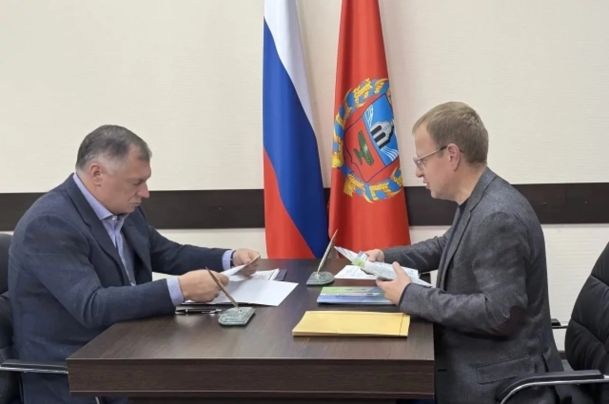 Томенко и Хуснуллин обсудили дороги и жилье в Алтайском крае