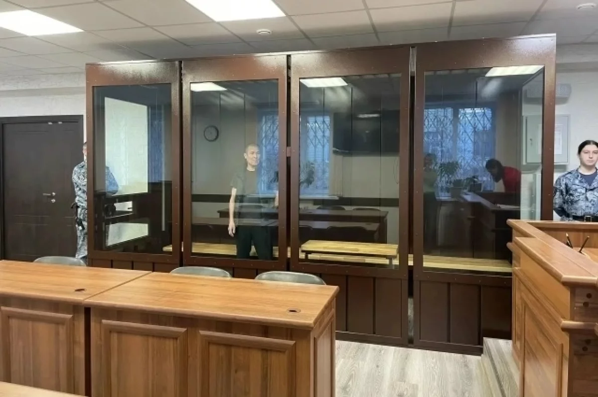 Ижевчанина приговорили к 6 годам колонии за нападение на соседа с ножом