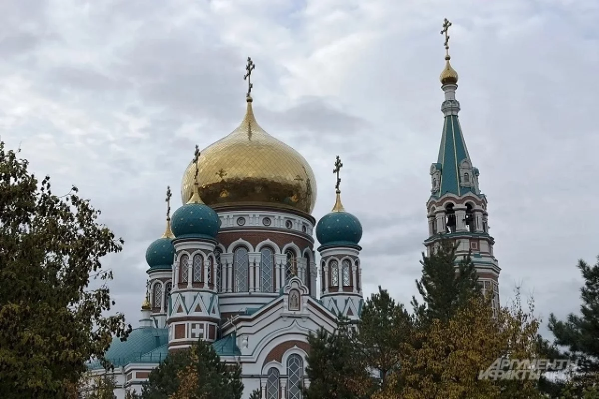 Остановку «КДЦ Маяковский» в Омске официально переименовали