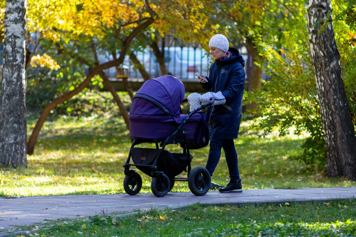 Родителям хотят добавить 30 оплачиваемых дней по уходу за детьми