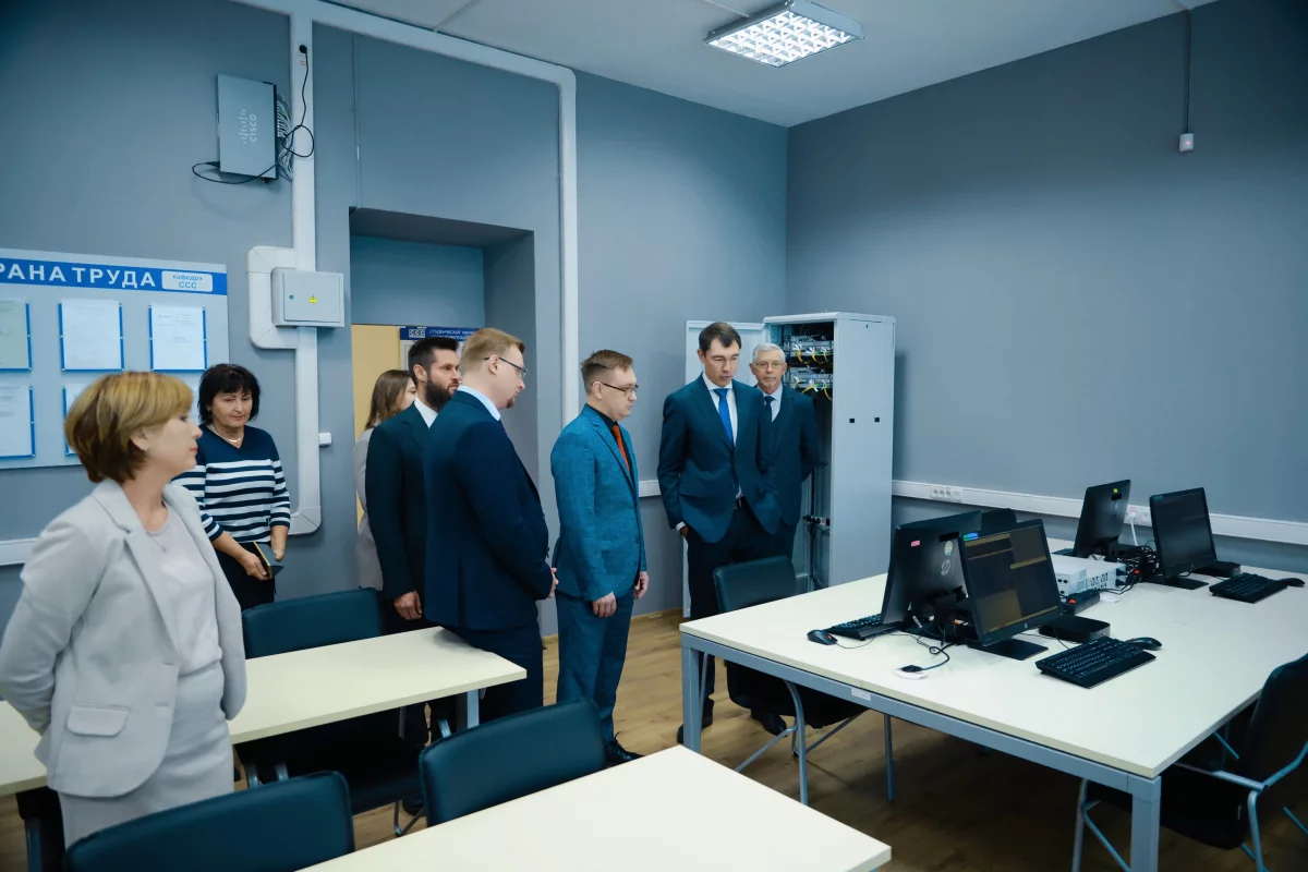 МегаФон открыл лабораторию сетевых технологий в одном из крупнейших вузов