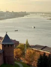 Более 150 тысяч человек за навигацию перевезли по рекам нижегородские суда на подводных крыльях — тоже неизменная часть тёплого осеннего пейзажа.