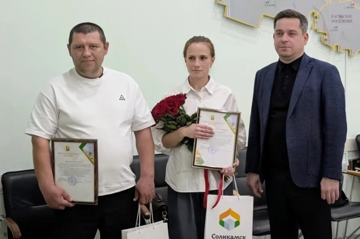 В Прикамье наградили медсестру и пассажира, которые спасли людей в автобусе