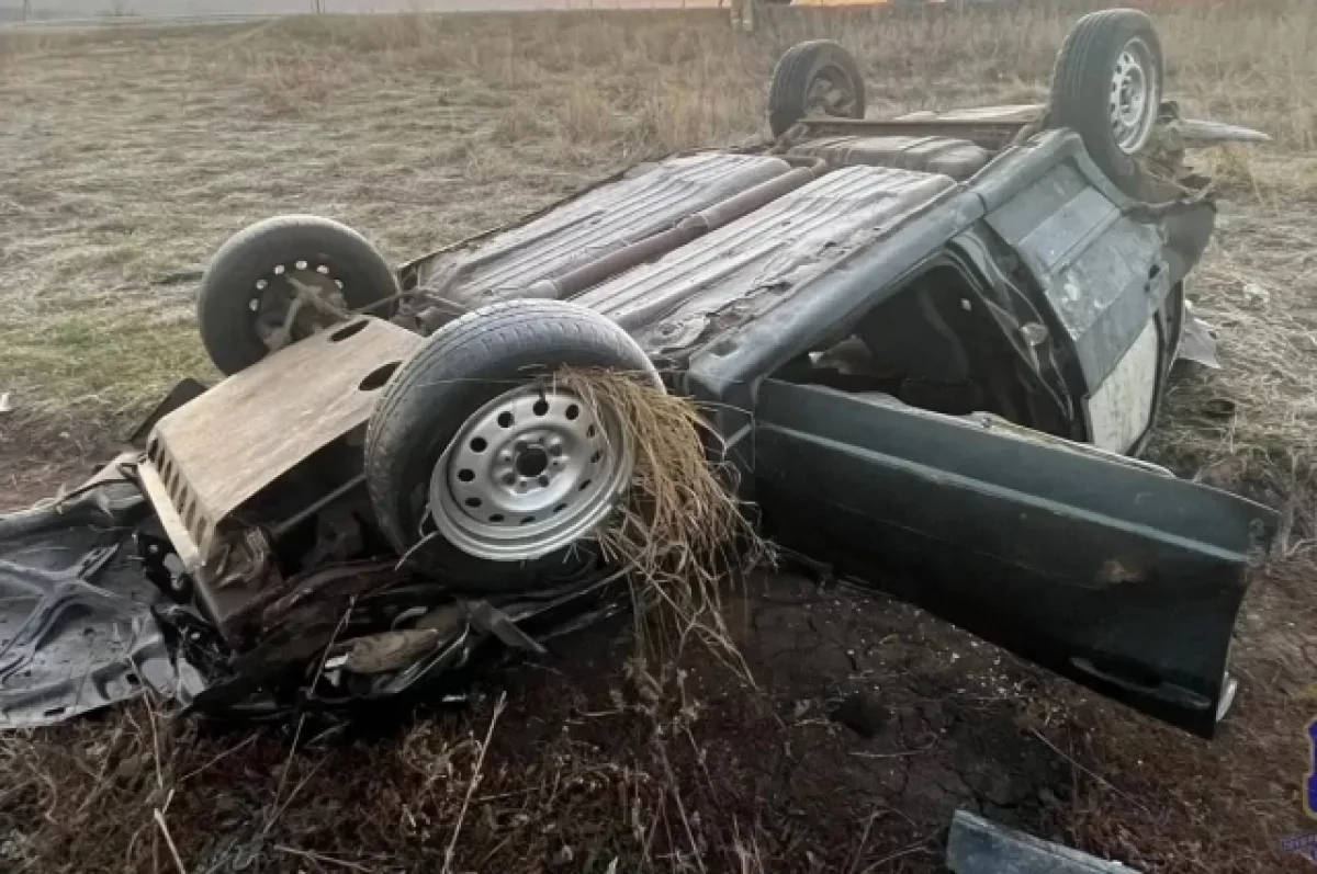 Юный водитель погиб в перевернувшемся автомобиле под Самарой