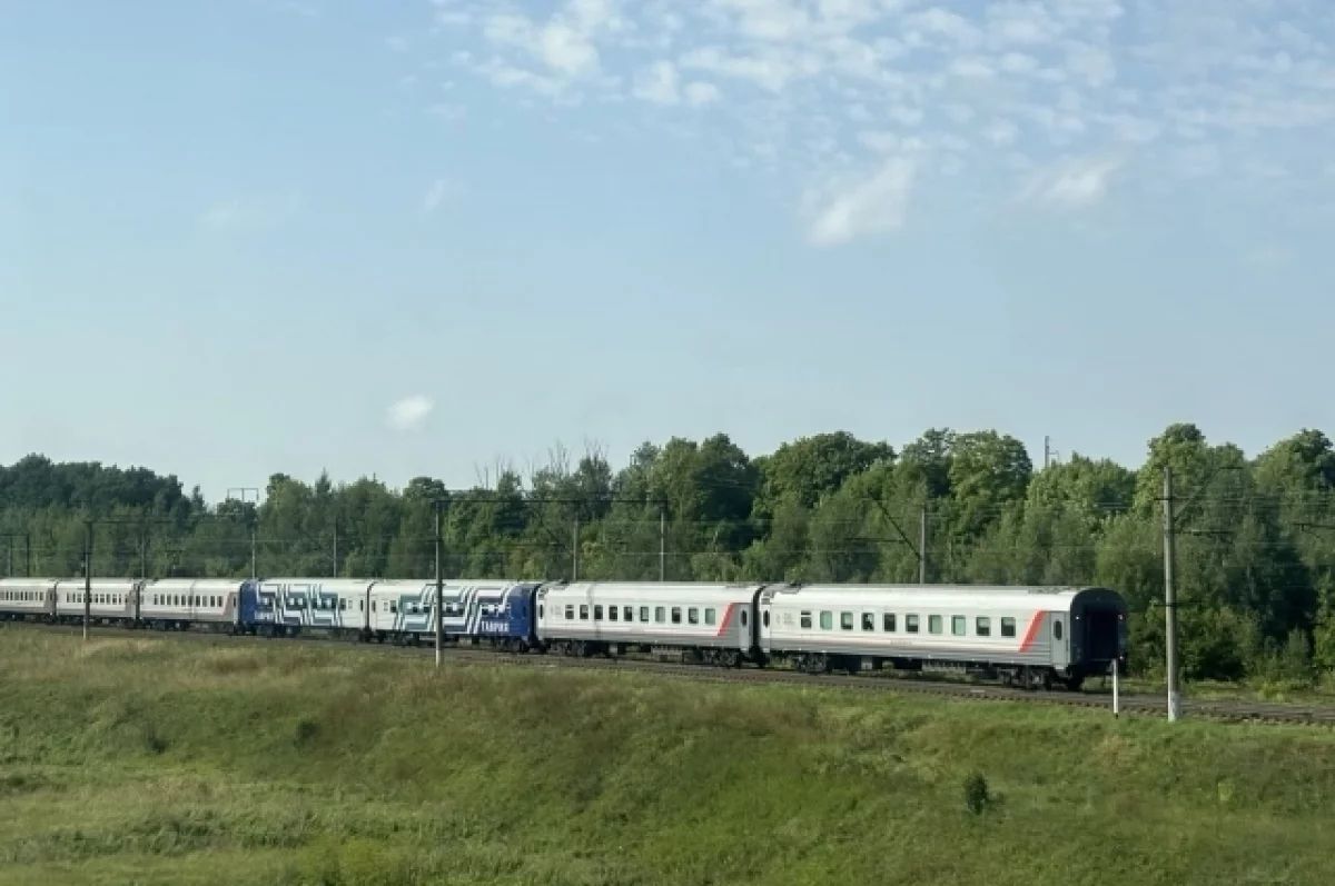 По маршруту Москва — Адлер начал курсировать еще один поезд «Таврия»