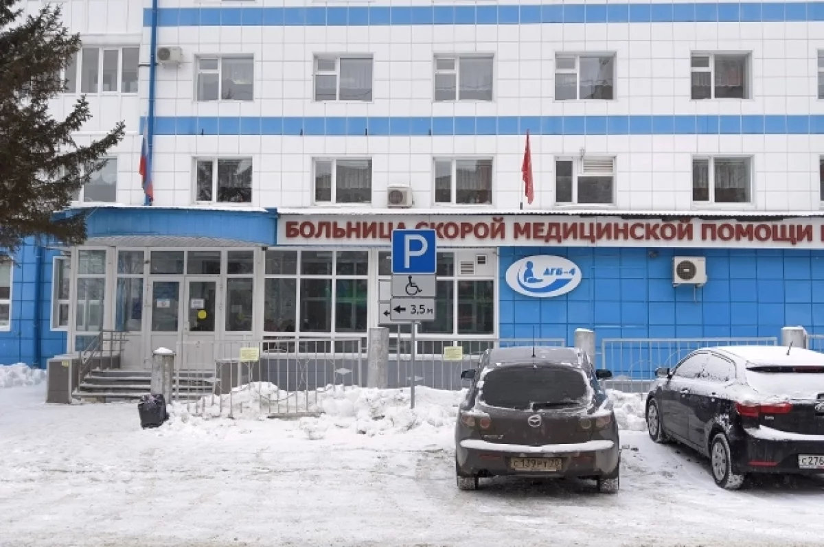 Томские хирурги удалили ребенку кисту возле сердца без разрезов