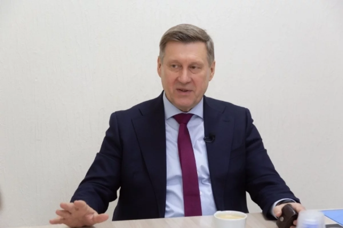 Депутат Госдумы Анатолий Локоть застрял в аэропорту из-за беспилотников