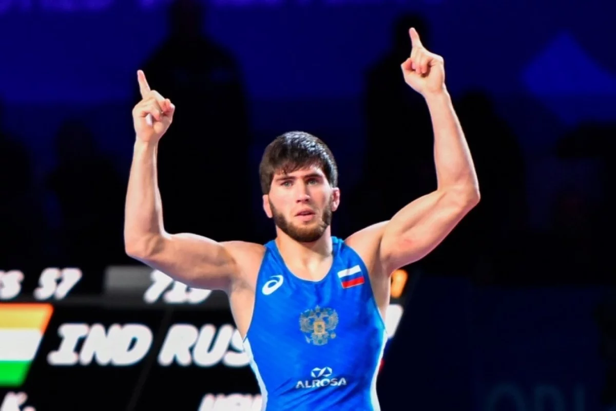 Вольник Заур Угуев досрочно вышел в четвертьфинал чемпионата мира