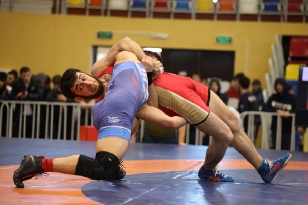Дагестанские борцы удачно стартовали на чемпионате мира в Астане
