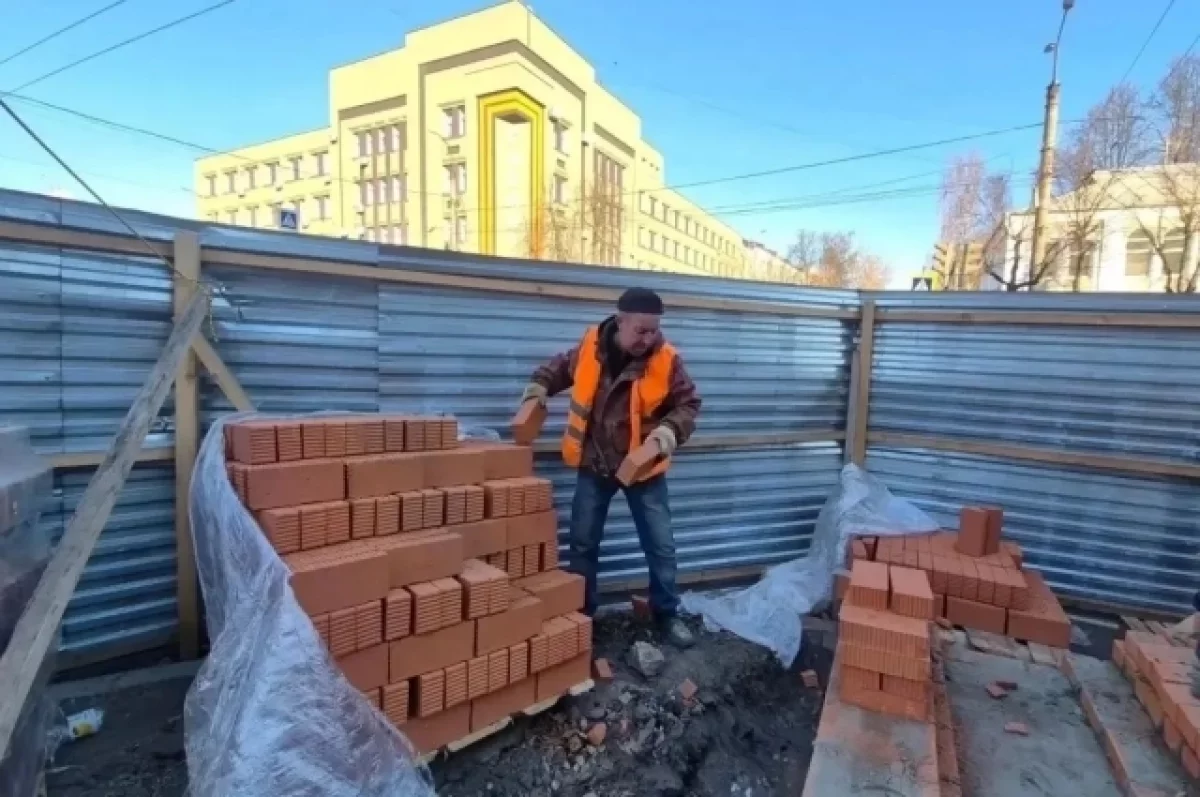 Глава Иванова: подпорная стенка на проспекте Ленина готова на 65%