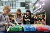 Турниры Международной недели видеоигр организуют не только в столице, но и в 68 регионах России. Лекции и мастер-классы подготовили пять учебных заведений, среди которых НИУ ВШЭ, РТУ МИРЭА и Scream School. Завершится международная неделя 1 ноября.