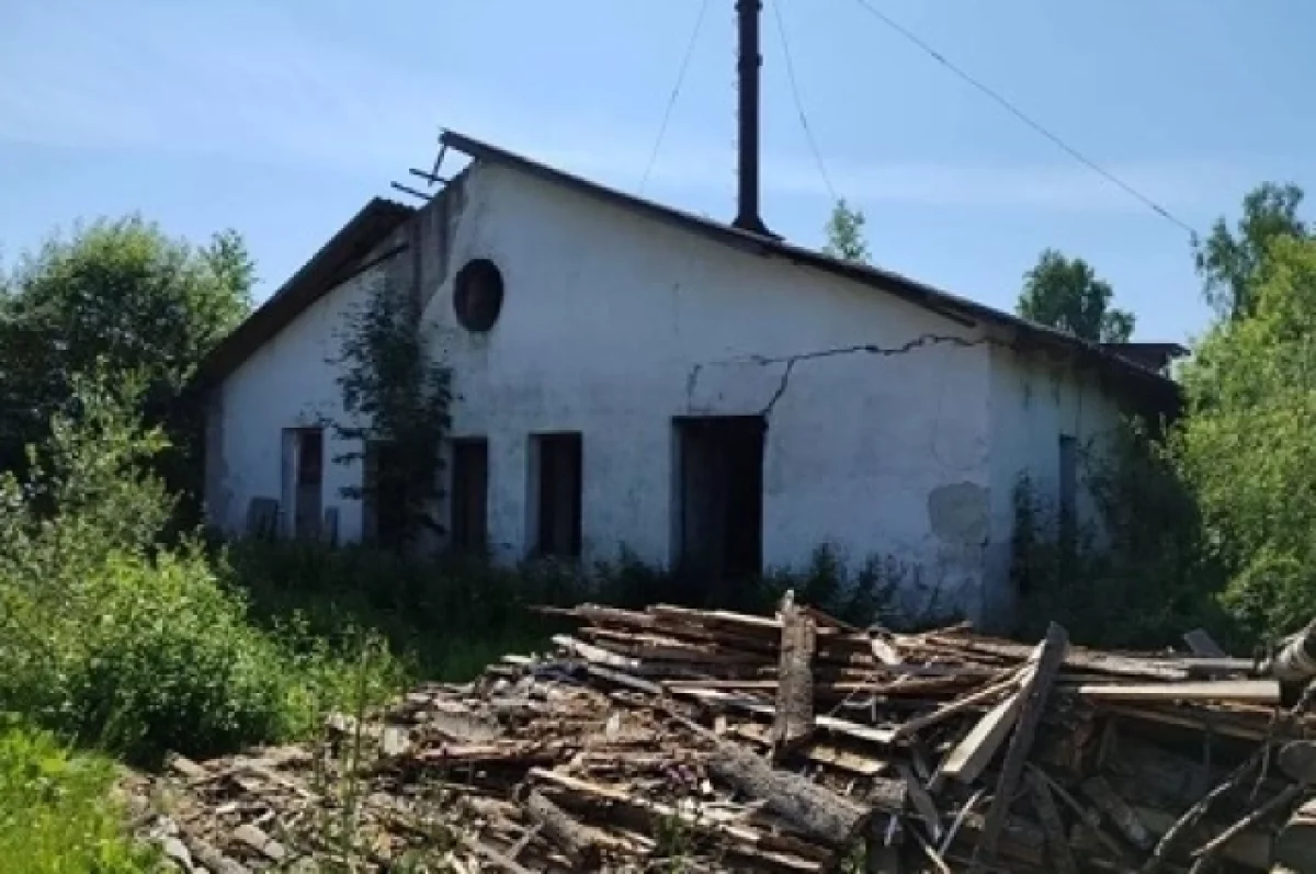 В Чалне выставили на торги здание бывшей бани за 1,6 млн рублей