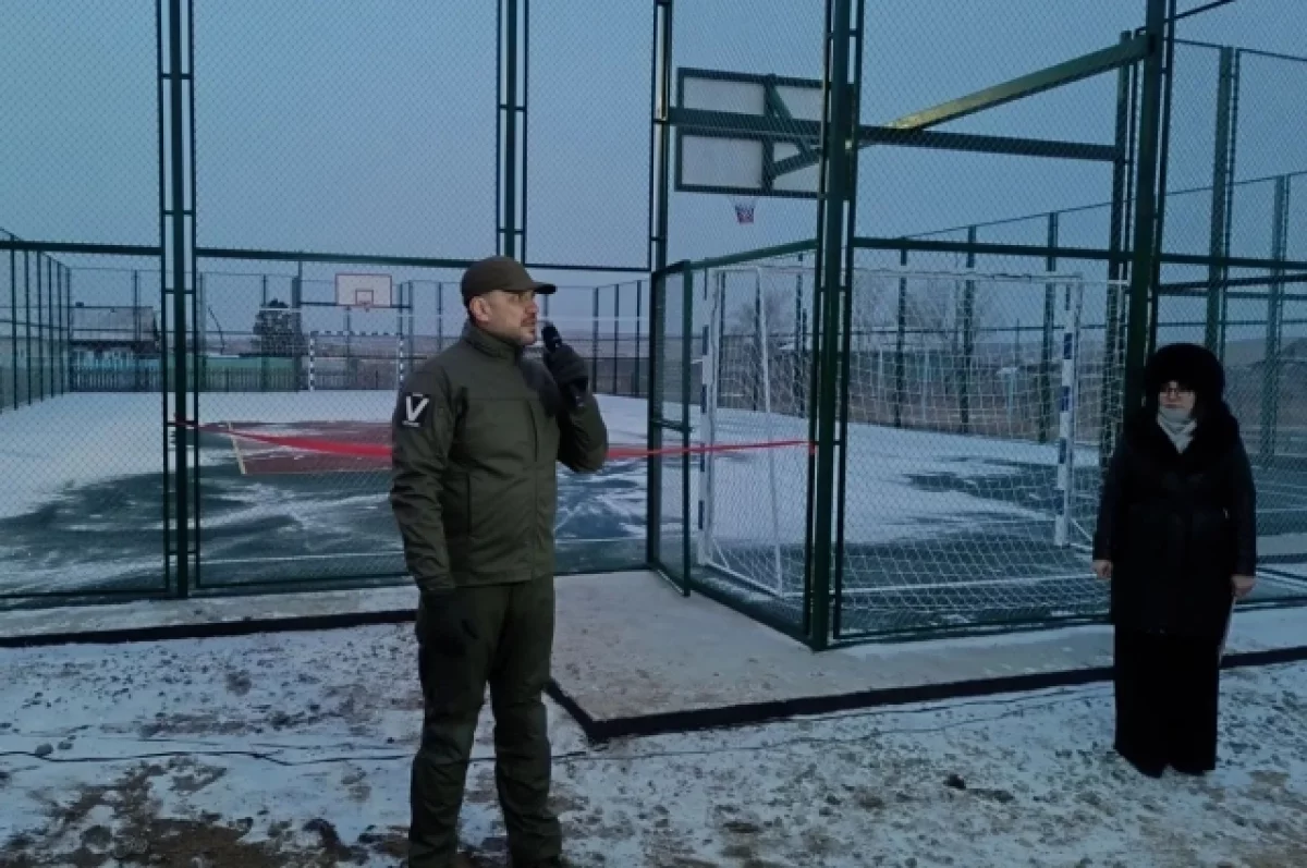 Губернатор Осипов провёл тренировку на новой спортплощадке в селе Чиндант