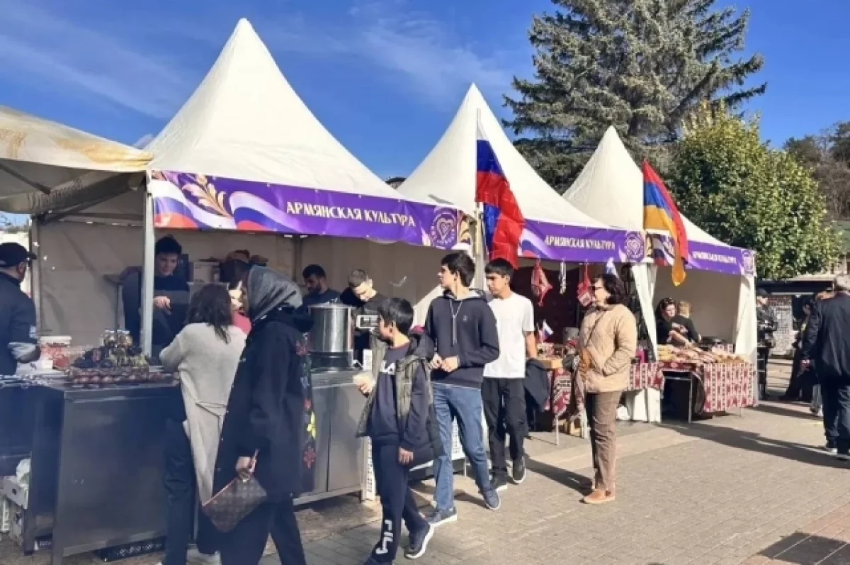 В Кисловодске на фестивале хлеба представили кухню 11 народов